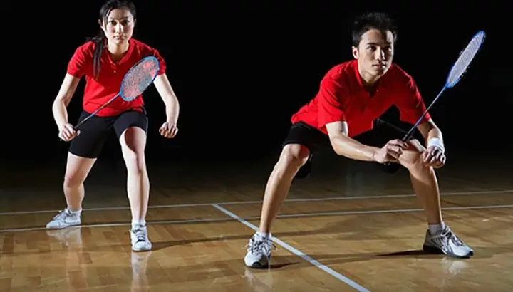 Ăn Gì Trước Khi Thi Đấu Cầu Lông Để Tăng Sức Mạnh & Phong Độ