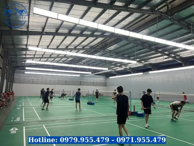 Chiều Cao Sân Cầu Lông Tiêu Chuẩn Thi Đấu: Bao Nhiêu Là Đủ?
