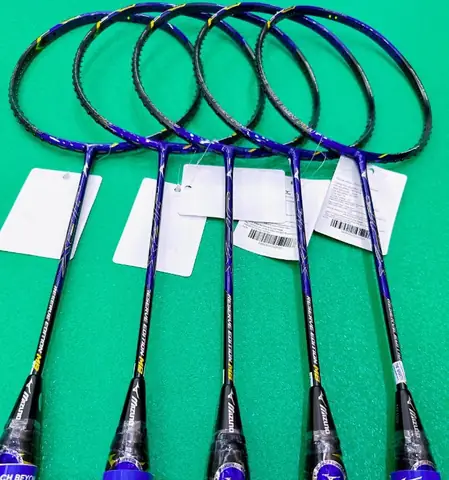 Đánh Giá Chi Tiết Vợt Cầu Lông Mizuno: Chọn Loại Nào Phù Hợp?