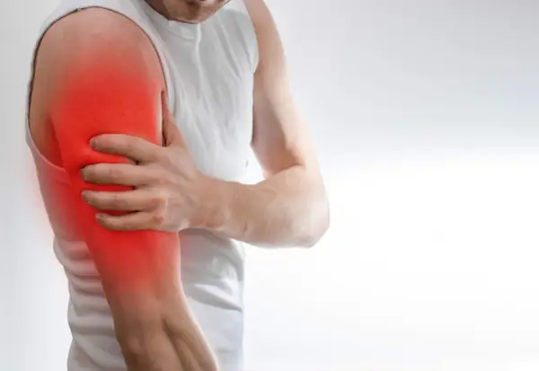 Đánh Cầu Lông Bị Đau Bắp Tay: Nguyên Nhân, Cách Khắc Phục Và Phòng Tránh Hiệu Quả