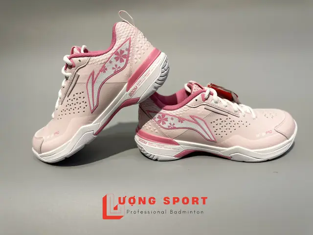 Giày Cầu Lông Nữ Lining Chính Hãng: Mẫu Mã, Giá, Chọn Lựa Thông Minh