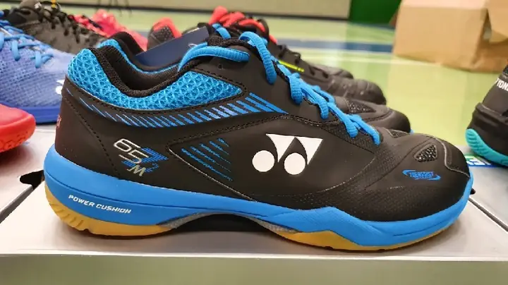 Giày Cầu Lông Nam Yonex: Top Mẫu Tốt, Công Nghệ & Địa Chỉ Mua Chính Hãng 2026