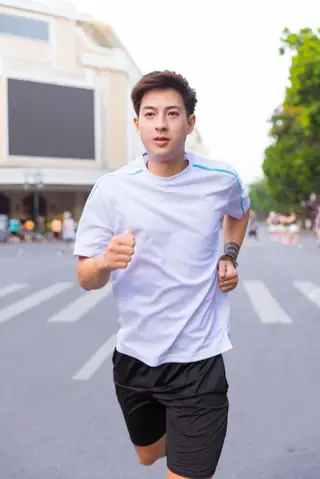 Hot Boy Cầu Lông Phạm Hồng Nam: Tiểu Sử, Sự Nghiệp Và Đời Tư Chi Tiết