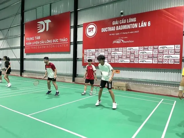 Lớp Học Cầu Lông Cho Trẻ Em Uy Tín Tại Hà Nội: Địa Chỉ & Kinh Nghiệm Chọn Lọc