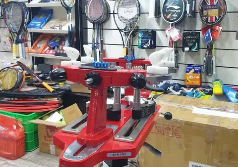 Mua Bán Máy Căng Vợt Cầu Lông Cũ: Địa Chỉ Uy Tín, Giá Tốt, Kinh Nghiệm Chọn Mua