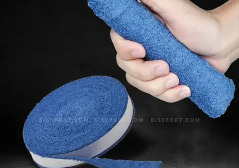 Quấn Cán Vải Cầu Lông: Hướng Dẫn Chọn Mua & Cách Quấn Chuẩn Theo Chuyên Gia