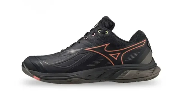 Review Giày Cầu Lông Mizuno: Top Mẫu, Công Nghệ Và Kinh Nghiệm Chọn Lựa