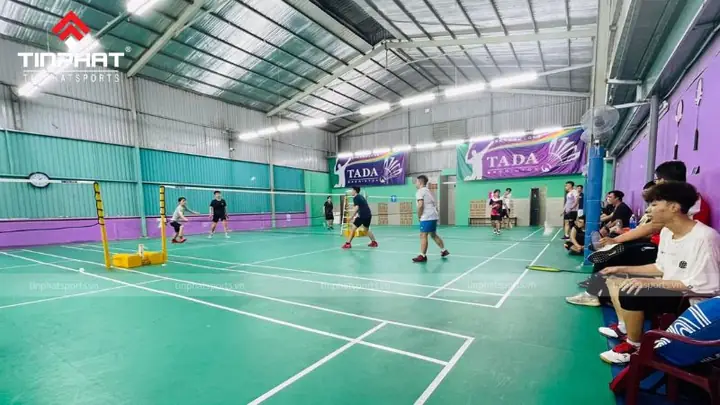 Sân Cầu Lông Bùi Đình Túy: Địa Chỉ, Giá Thuê Và Đánh Giá Chi Tiết