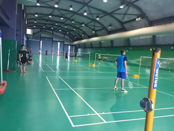 Top Sân Cầu Lông Hà Nội: Địa Chỉ Uy Tín, Giá Thuê Và Kinh Nghiệm Chọn Sân Mới Nhất 2025