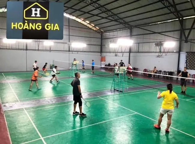 Top Sân Cầu Lông Hoàng Gia Nha Trang: Thông Tin & Đánh Giá Chi Tiết