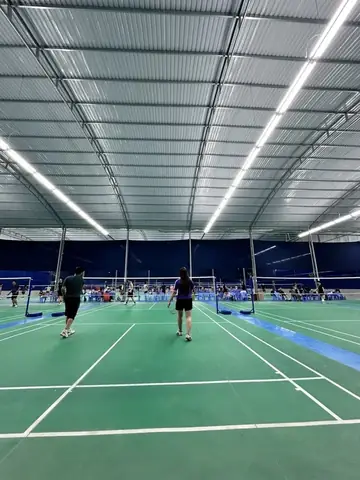 Khám Phá Sân Cầu Lông Hoàng Hoa Thám: Địa Chỉ, Tiện Ích & Giá Thuê 2024 Khám Phá Sân Cầu Lông Hoàng Hoa Thám: Địa Chỉ, Tiện Ích & Giá Thuê 2024
