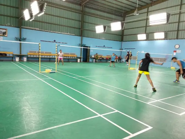 Sân Cầu Lông Học Viện Chính Trị Hồ Chí Minh: Thông Tin Chi Tiết, Giá Thuê & Đặt Sân