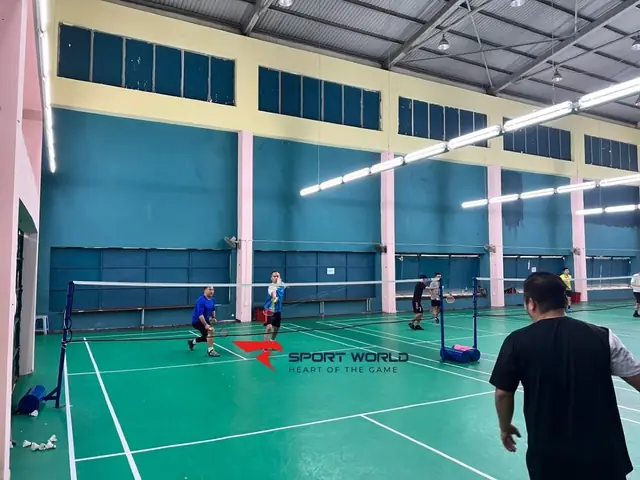 Sân Cầu Lông Lương Định Của: Tìm Sân Chơi Phù Hợp & Trải Nghiệm Tốt Nhất