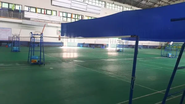Sân Cầu Lông Nhà Thi Đấu Đền Lừ: Thông Tin Chi Tiết, Giá Thuê & Tiện Ích