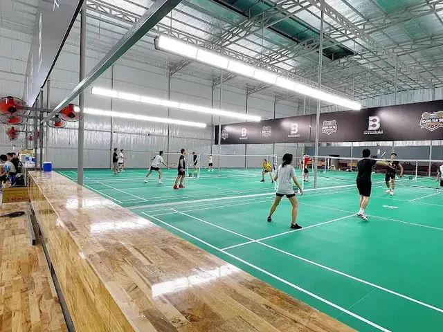 Danh Sách Sân Cầu Lông Phú Nhuận: Top Địa Điểm Chất Lượng & Uy Tín