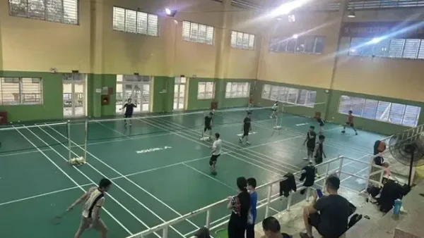 Top Sân Cầu Lông Quận Cầu Giấy: Danh Sách Chất Lượng, Giá Tốt