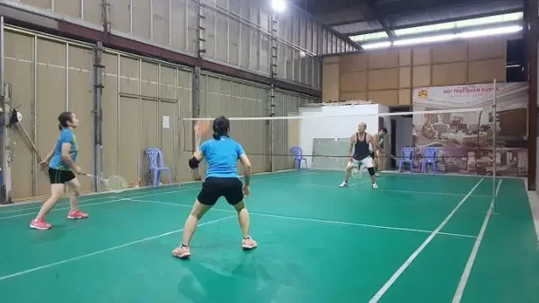 Sân Cầu Lông Thủy Lợi: Địa Điểm, Giá Thuê & Kinh Nghiệm Chơi Tại Hà Nội