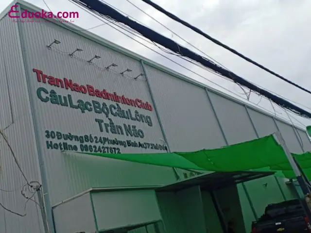 Review Chi Tiết Sân Cầu Lông Trần Não: Tiện Nghi, Chất Lượng & Trải Nghiệm Vượt Trội