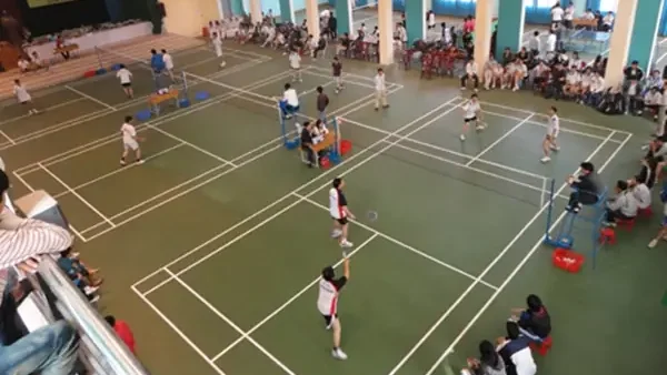 Top Sân Cầu Lông Bình Thạnh: Địa Chỉ, Giá Thuê & Kinh Nghiệm Đặt Sân