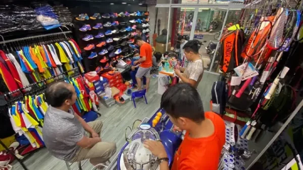 Cửa Hàng Cầu Lông VNB Bình Thạnh: Địa Chỉ Uy Tín Mua Vợt, Giày & Phụ Kiện