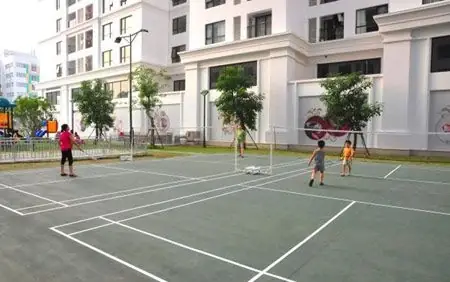 Sơn Kẻ Vạch Sân Cầu Lông: Chọn Loại Nào Tốt, Giá Bao Nhiêu & Quy Trình Thi Công Chuẩn