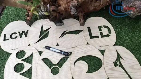 Sơn Lưới Vợt Cầu Lông: Hướng Dẫn Chi Tiết & Lưu Ý Quan Trọng Cho Người Chơi