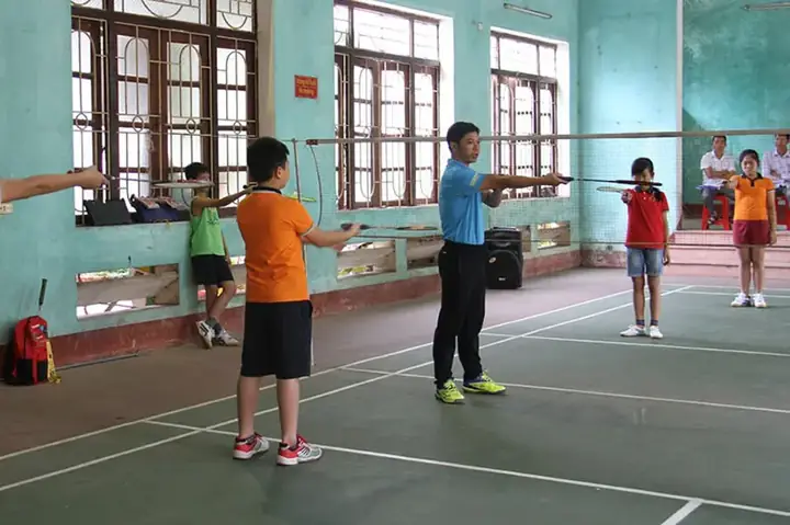 Lớp Học Cầu Lông Hà Nội: Top Địa Điểm Uy Tín Cho Mọi Trình Độ