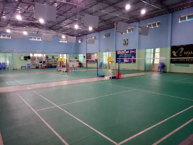 Trung Tâm TDTT Sân Cầu Lông: Địa Chỉ, Giá Thuê & Kinh Nghiệm Chọn Sân