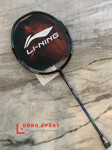 Vợt Cầu Lông Lining Lightning: Đánh Giá Chi Tiết, Các Dòng Phổ Biến & Kinh Nghiệm Chọn Mua