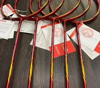 Vợt Cầu Lông Lining Aeronaut 4000B: Đánh Giá Chi Tiết, Thông Số & Đối Tượng Phù Hợp