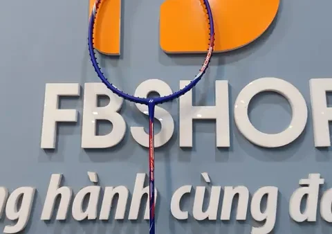 Vợt Cầu Lông Siêu Nhẹ Giá Rẻ: Top Loại Tốt Nhất Cho Mọi Đối Tượng